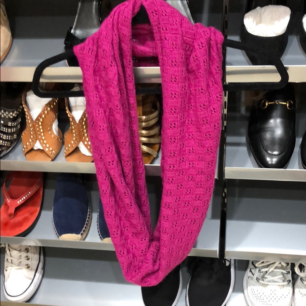 Kerisma scarves one size